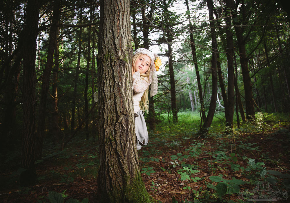 madalina_behind_tree_woods_web