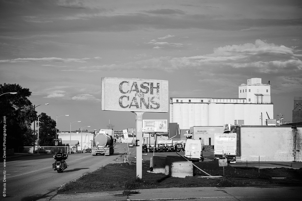 Cash for Cans in Williston