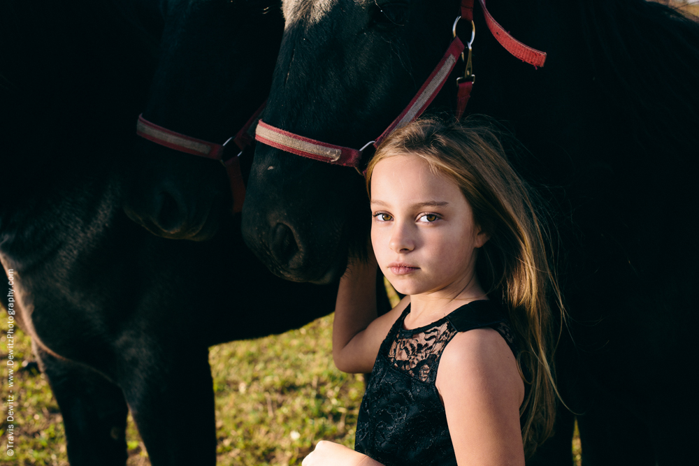 Teslyn - Standing With Yearlings