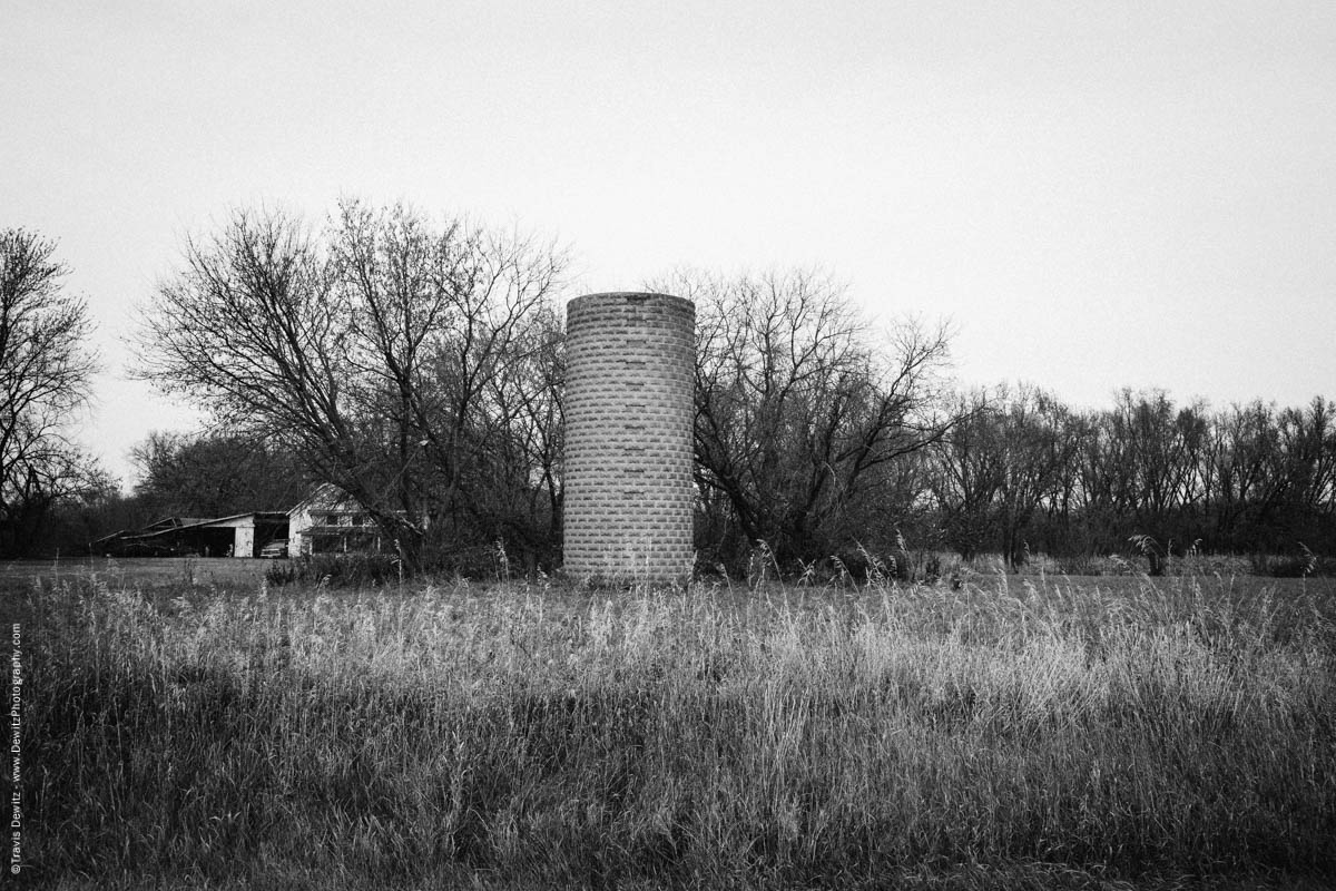 abandoned-block-silo-meridean-wi-historic-city-series