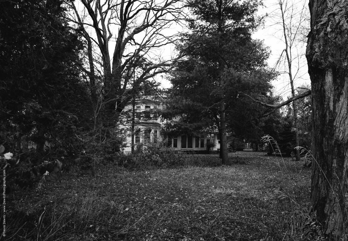 haunted-house-in-the-woods-meridean-wi-historic-city-series