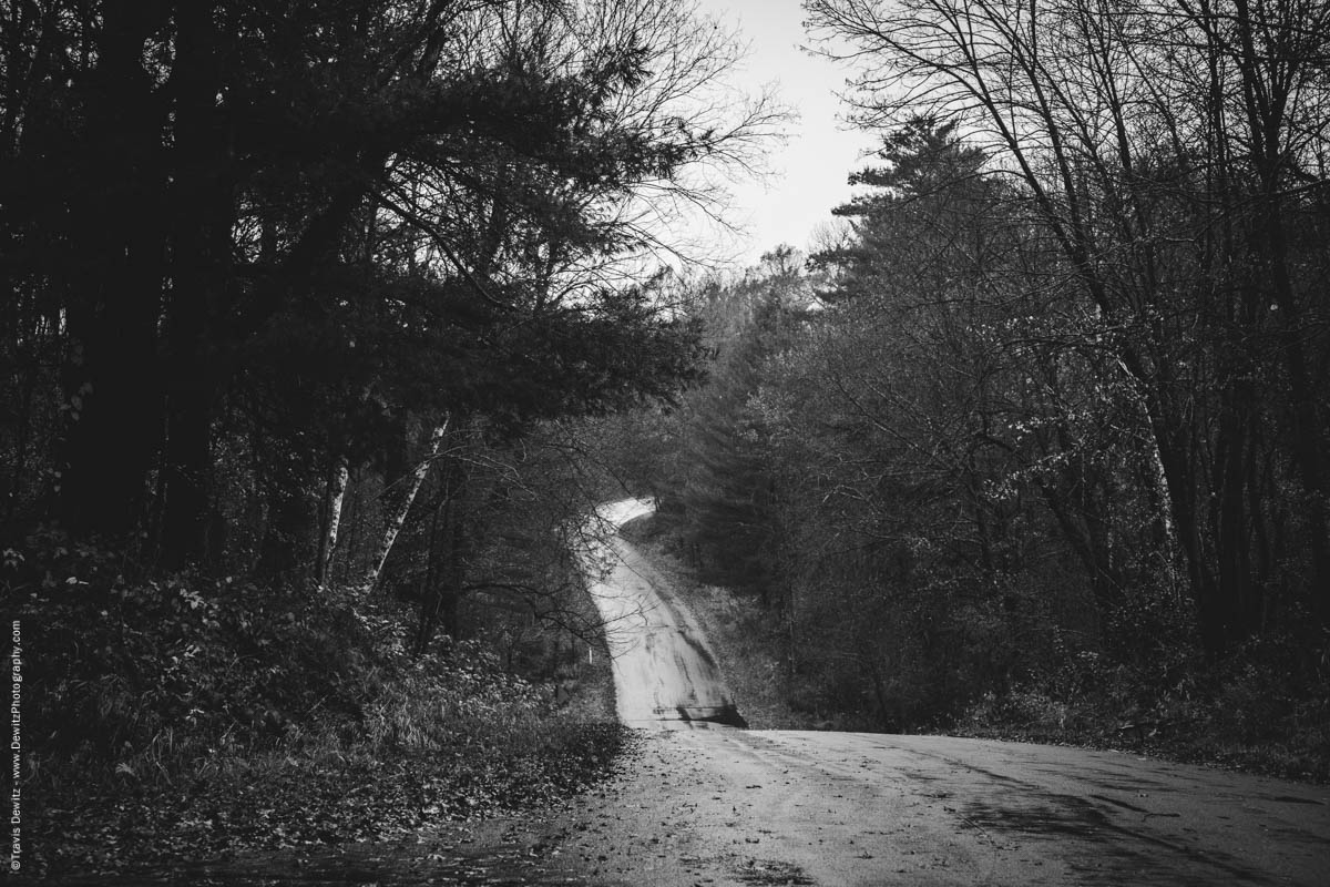 road-down-curvy-hill-elk-lake-wi-historic-city