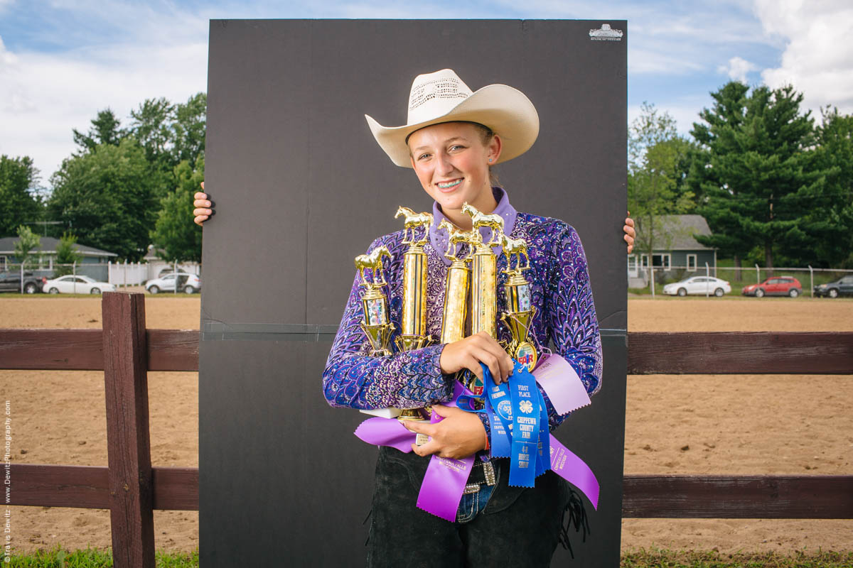 young-teen-stole-the-show-arms-full-of-horse-competition-ribbons-trophies-cowboy-hat-northern-wisconsin-state-fair-2200
