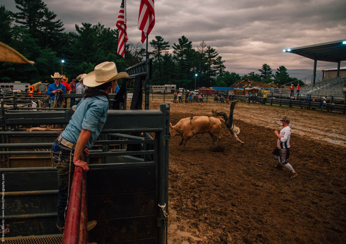 rider-flies-off-bull-backwards-in-mud-5028