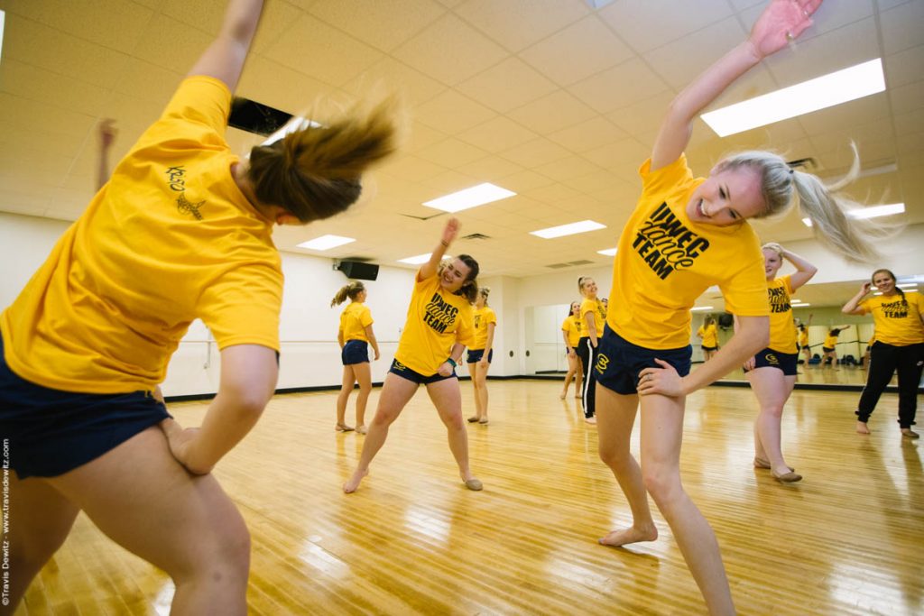 uwecdanceteam4402 Dewitz Photography Eau Claire, Wis Portrait